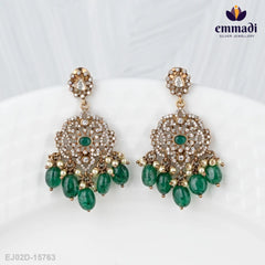 Avita Victorian Green Hangings