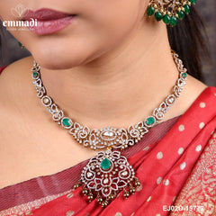 Bidya Victorian Green Necklace