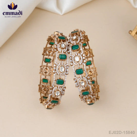 Dhena Victorian Green Bangles