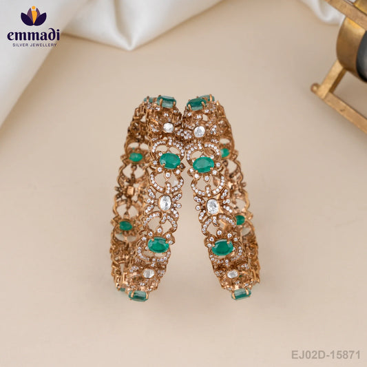 Driya Victorian Green Bangles