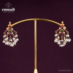 Sanya Guttapusalu Multi Hangings