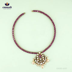 Bharga Victorian Pink Necklace