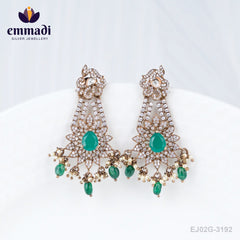 Sanoja Victorian Green Hangings