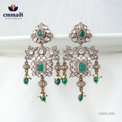 Suhina Victorian Green Hangings