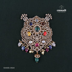 Suira Victorian Navrathan Pendant