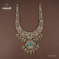 Chapala Victorian Green Long Necklace