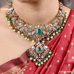 Ga?gaka Victorian Green Necklace