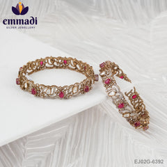 Kanjana Victorian Red Bangles