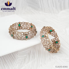 Kanjara Victorian Green Bangles