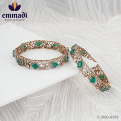 Kankana Victorian Green Bangles