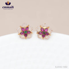 Sa?kara Kundan Multi Studs