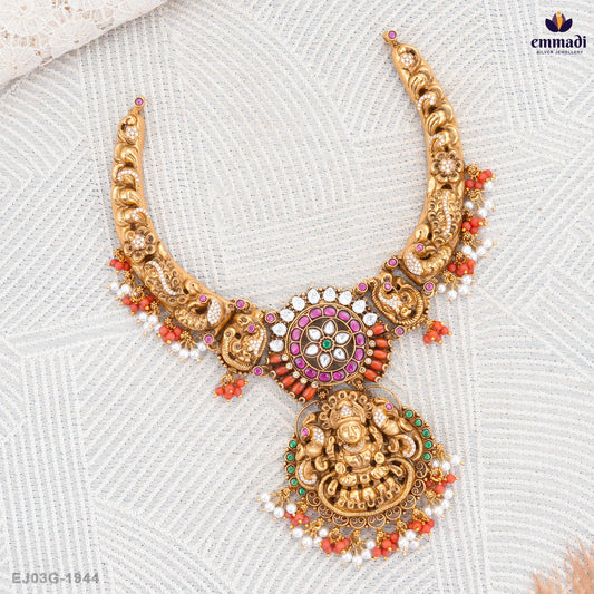 Elegant Polki and Kundan Nakshi Necklace and Jewelry Collection