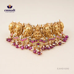 Shobhna Kundan Nakshi Red Choker