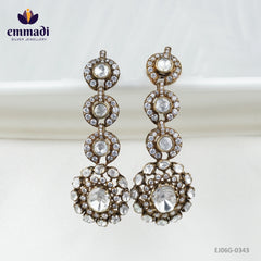 Susrusa Victorian White Hangings