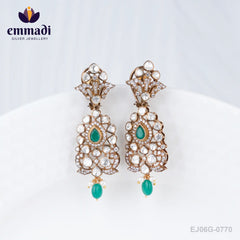 Atmaruha Victorian Green Hangings