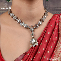 Bakulita Victorian Green Necklace