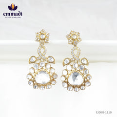 Dhumrika Victorian White Hangings