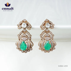 I?himika Victorian Green Hangings