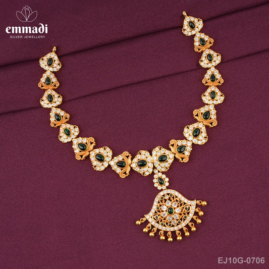 Sandesha Stone Green Necklace