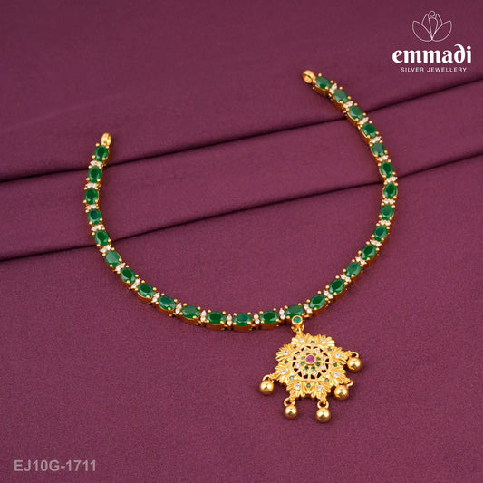 Kunjalata Stone Green Necklace