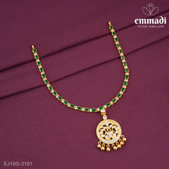 Madhupuspa Stone Necklace