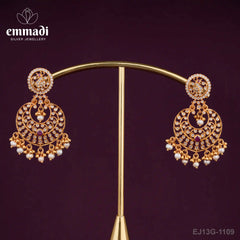 Cevi Stone Red Hangings