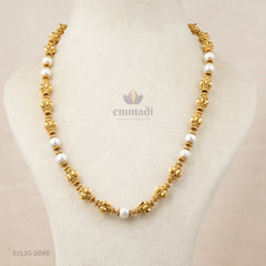 Svati Nakshi White Chain