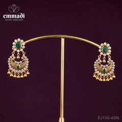 Janani Chandbali Green Hangings