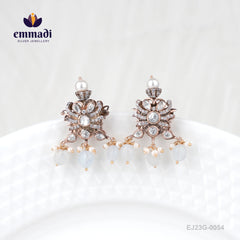Rajshri Victorian White Studs