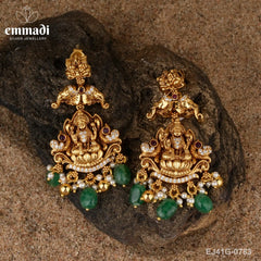 Chitrangi Cz Nakshi Red Hangings