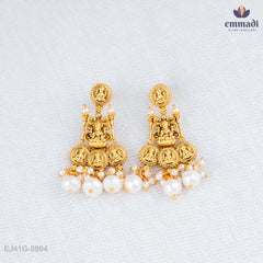 Jhilmil Kaavya Elegant Long Necklace and White Nakshi Hangings