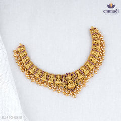 Hridya Elegant Nakshi Necklace in Pink