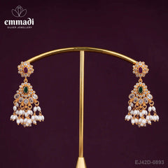 Laksa?iki Guttapusalu Multi Hangings