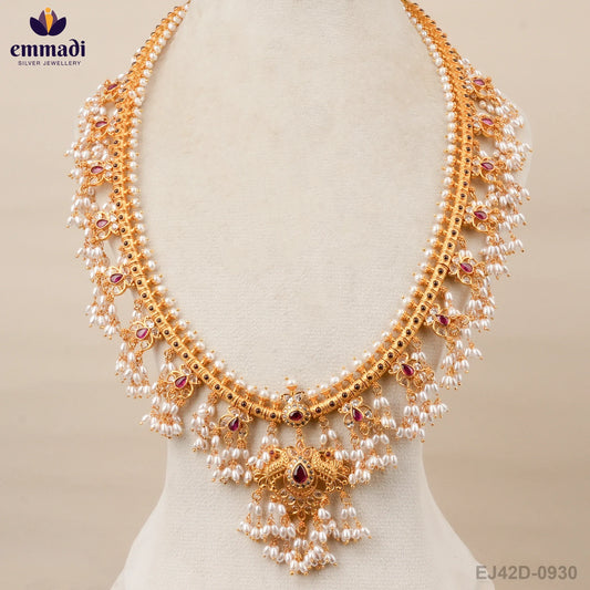 Mandalini Guttapusalu Red Long Necklace