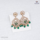 Juno's Elegant Green Victorian Hangings