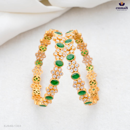 ANUSRY Exquisite Green Stone Bangles