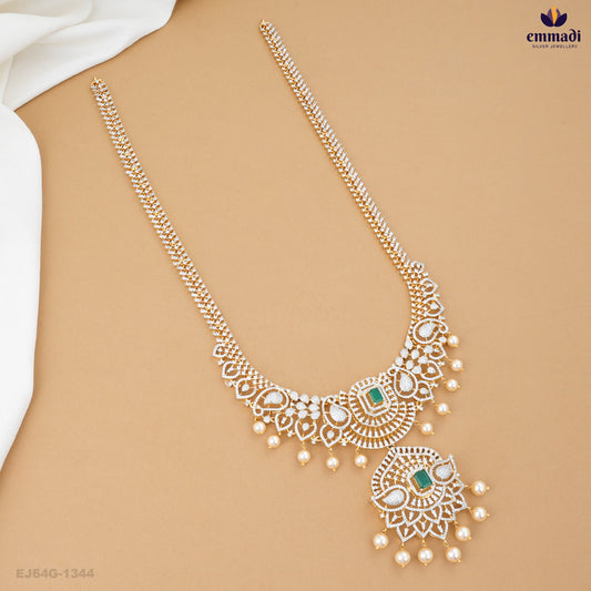 ARULNILA Elegant Long Necklace with Green CZ
