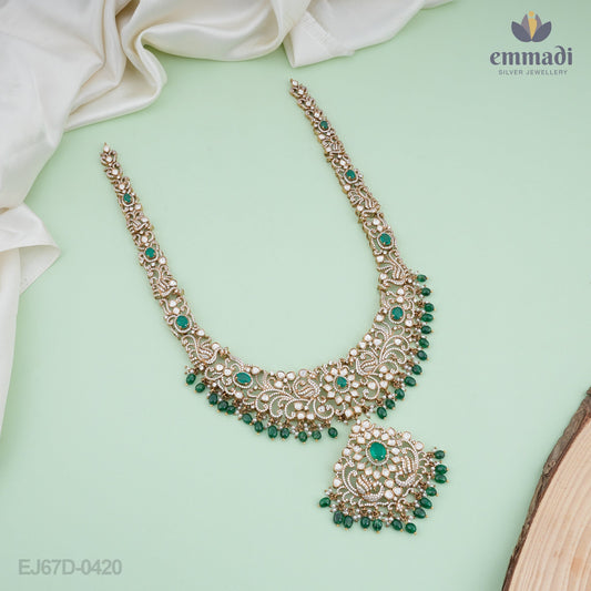 Jayasree Elegant Victorian Green Long Necklace