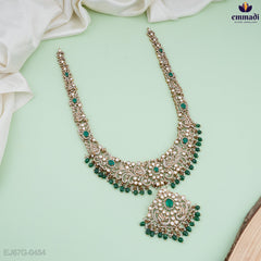 Kruti Elegant Long Victorian Necklace in Green