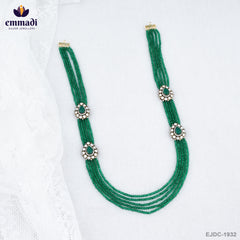 AMARAVATHY Long Victorian Green Necklace