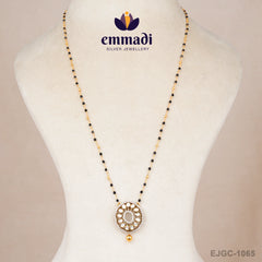 Bhavdeep Nallapusalu White Chain