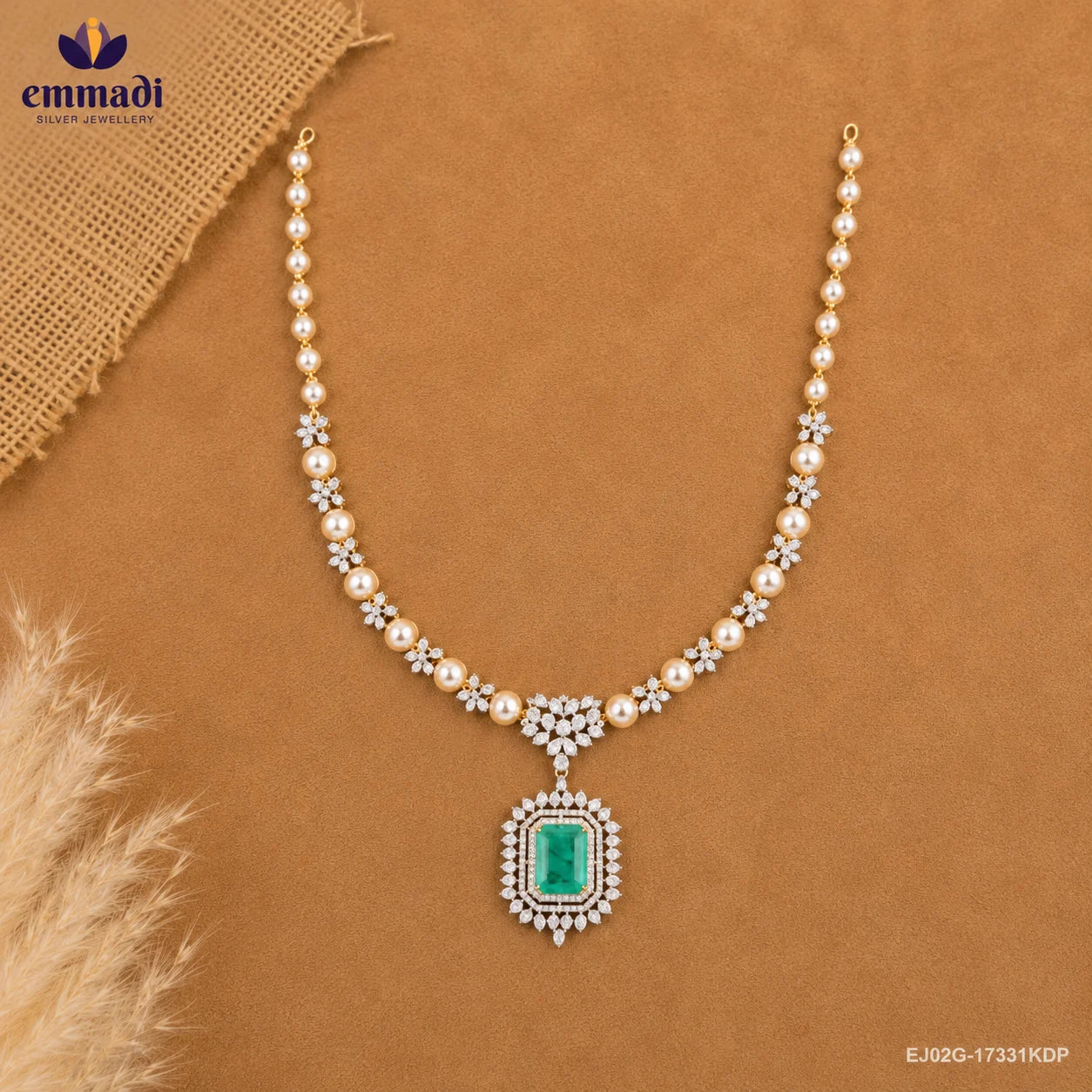 Diya Ethika Green Necklace, view 5