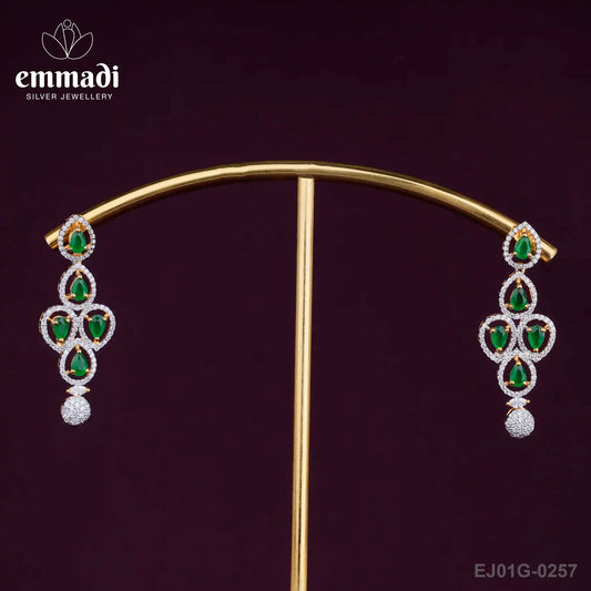 Kama Cz Green Hangings