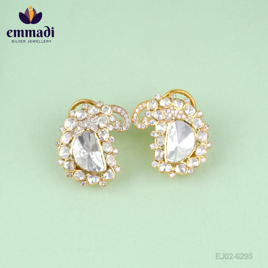 Arpana Gaganjyoti Handcrafted Ear Tops: Moissanite Studs