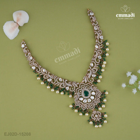 Aahna Victorian Green Necklace