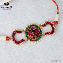 Aairatha Varanasi: Choker Kundan Multi Necklace