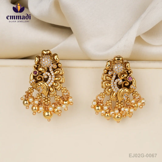 Neeha Ultra Light Pink Studs