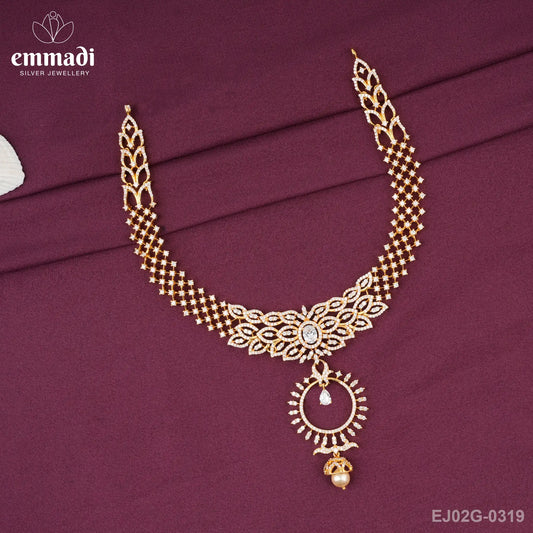 Sa?sa Antique White Necklace