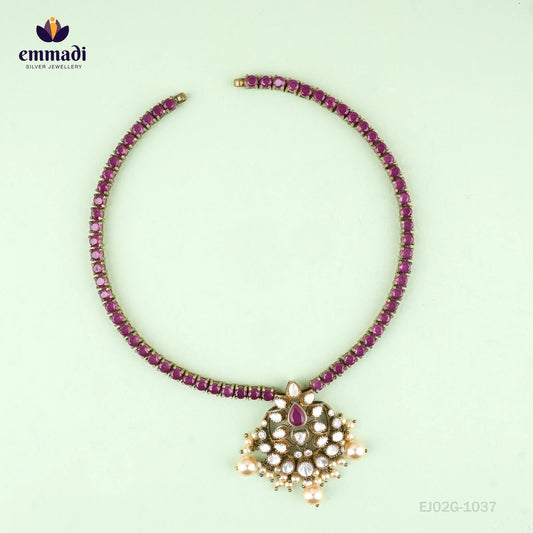 Bharga Victorian Pink Necklace