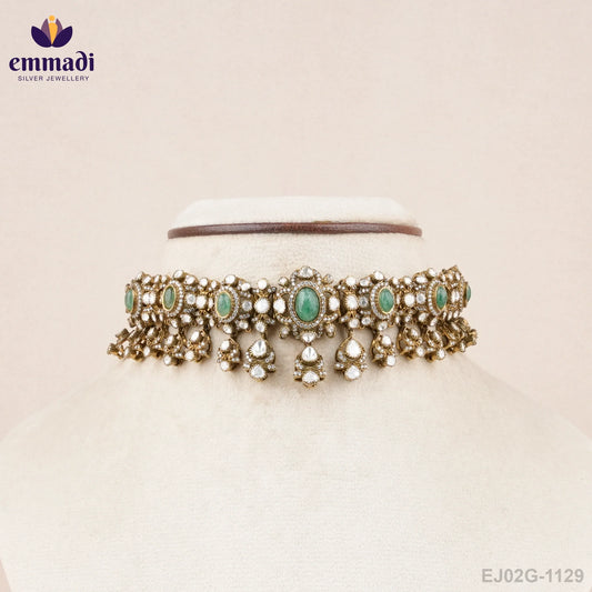 Chaaya Victorian Green Choker